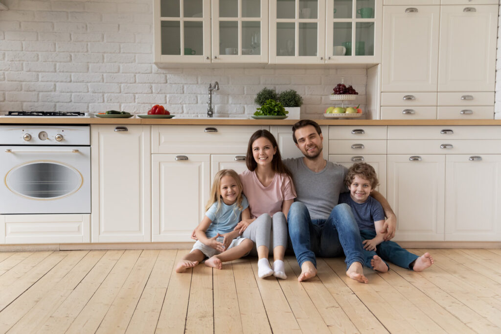 Living in Watrous Heights: A Neighborly South Des Moines Community with Easy Park Access